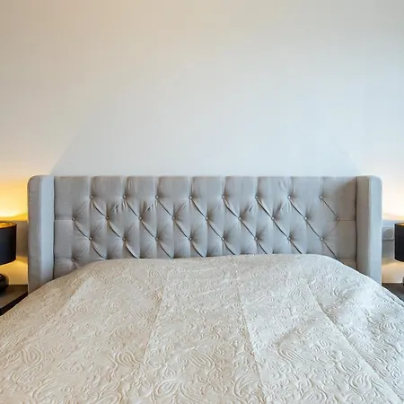 Beautiful Ground Floor With Big Terrace Apartamento